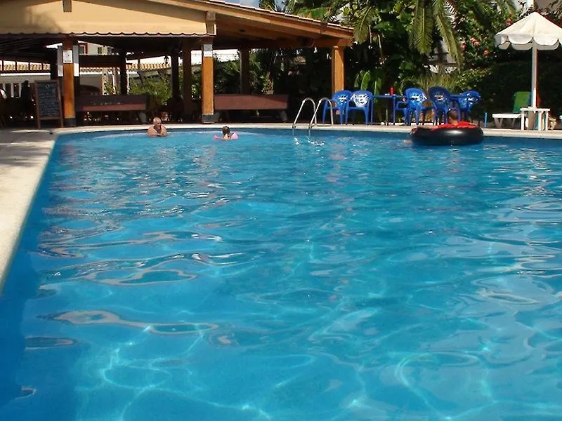 Hostal Mar y Huerta Es Cana 2*,