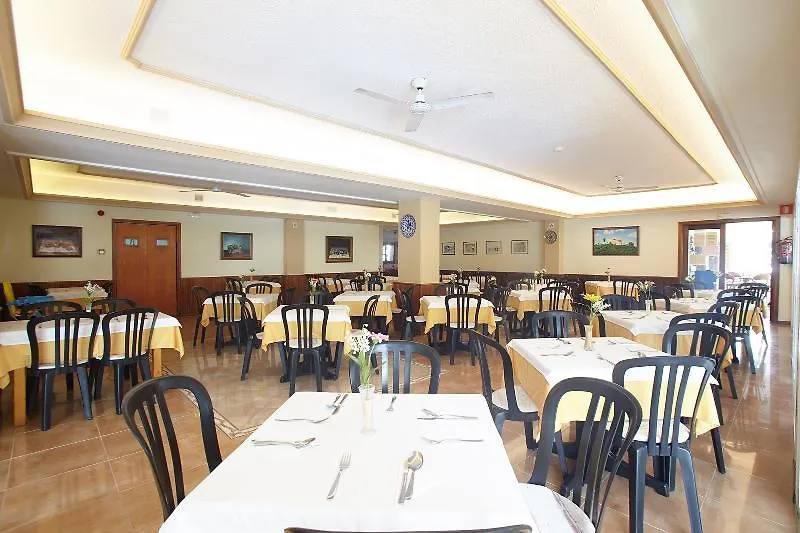 Hotel Hostal Mar y Huerta Es Cana