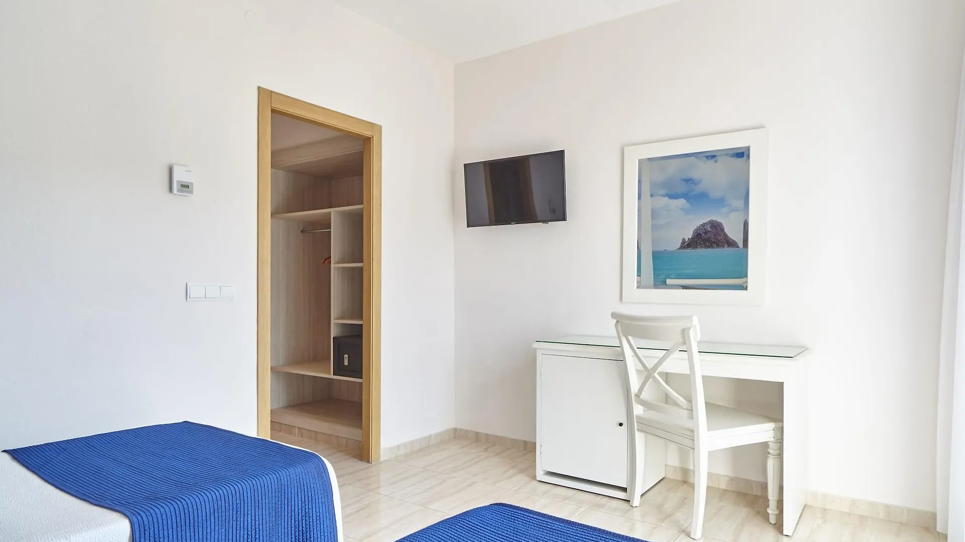 Hostal Mar Y Huerta Es Cana