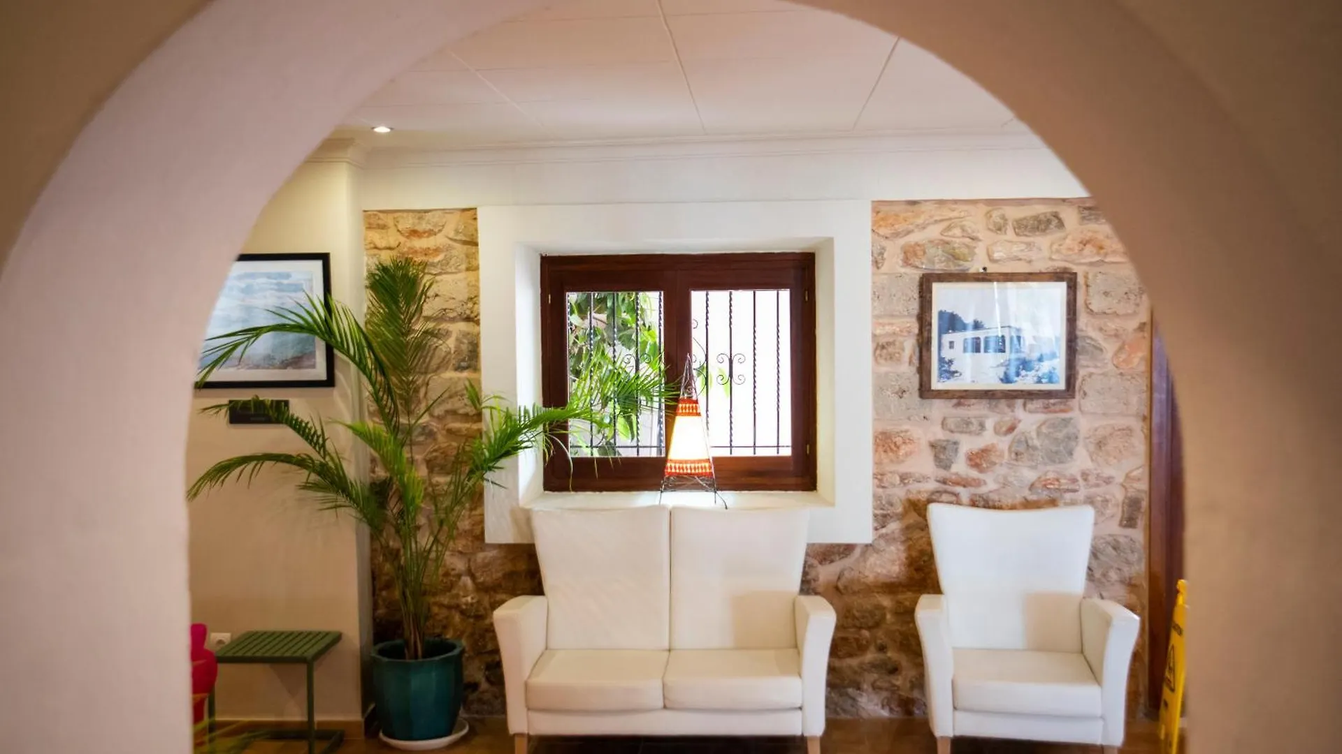 Hostal Mar Y Huerta Es Cana Espagne