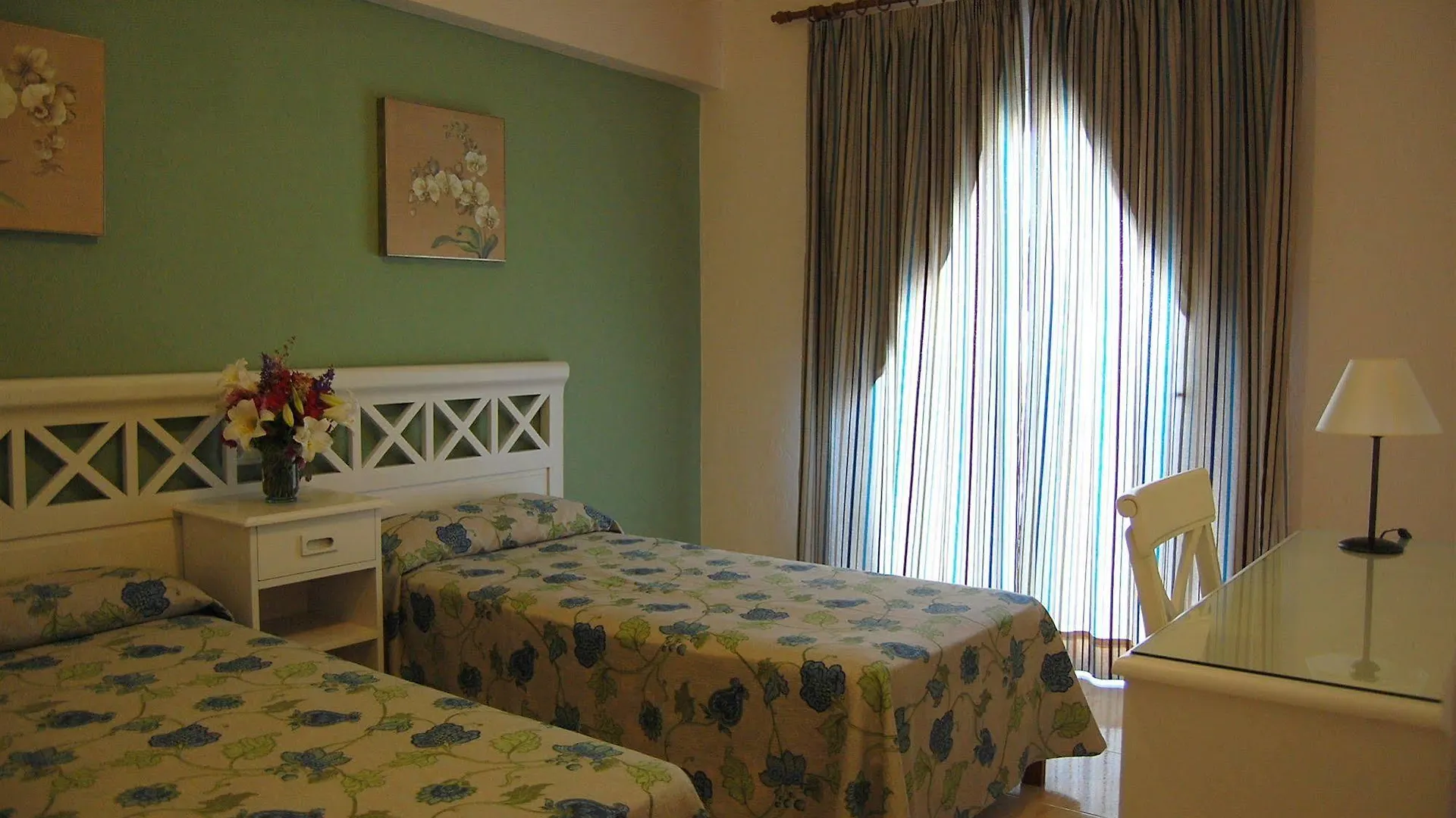 Hostal Mar Y Huerta Es Cana Espagne
